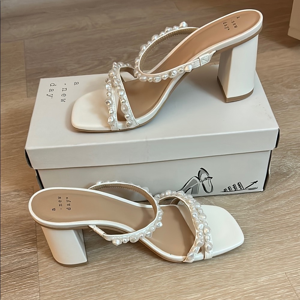 A New Day Women's White Pearl-Embellished Block Heel Sandals